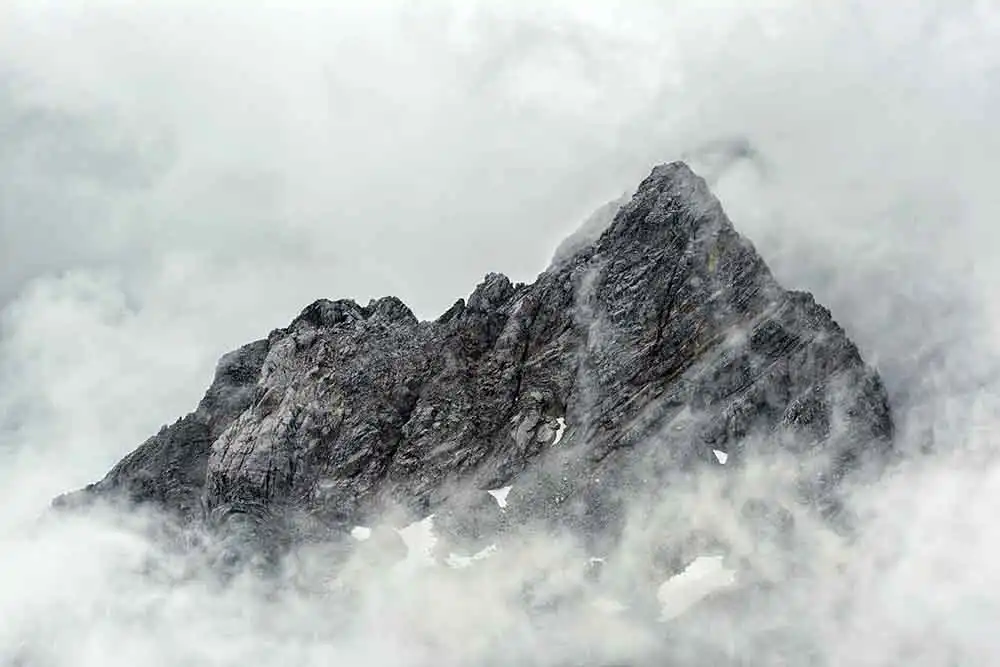 Close-to-the-Sky - Thumbnail 2